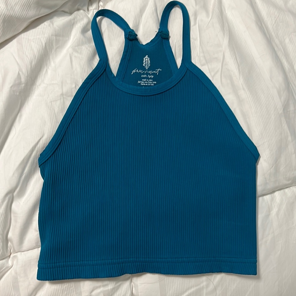 Free people happiness runs tank